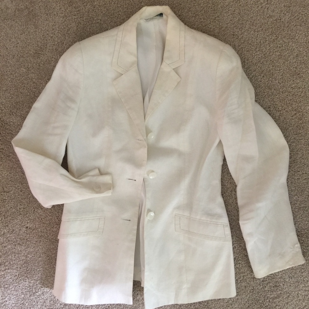 Sophisticated White linen Laura Ashley blazer